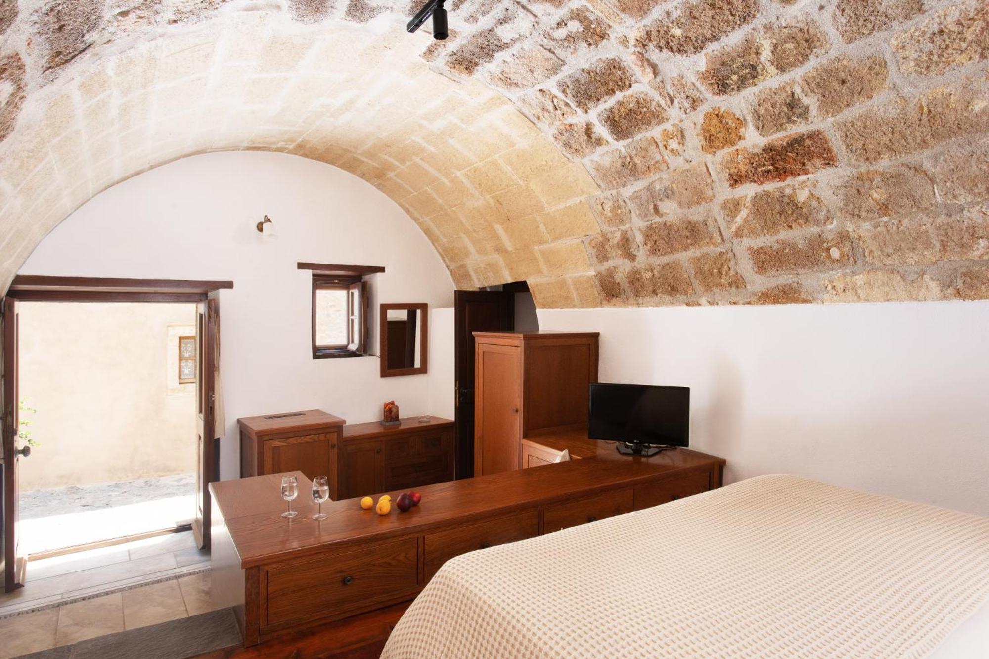 Bastione Malvasia Hotel Monemvasia Exterior photo
